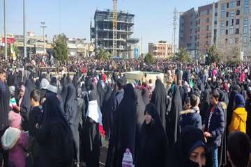  حضور کارکنان در راهپیمایی ۲۲ بهمن امسال